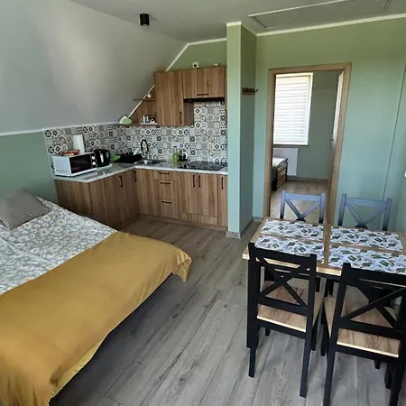 Na Skraju Wsi, Gorki Wielkie