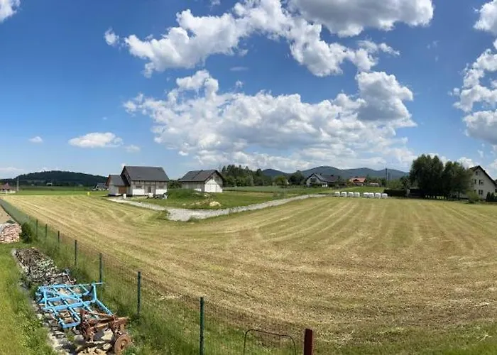 Na Skraju Wsi, Gorki Wielkie