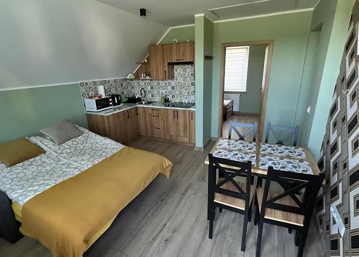 Na Skraju Wsi, Gorki Wielkie