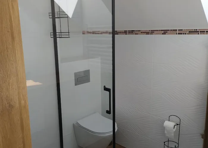 Na Skraju Wsi, Gorki Wielkie